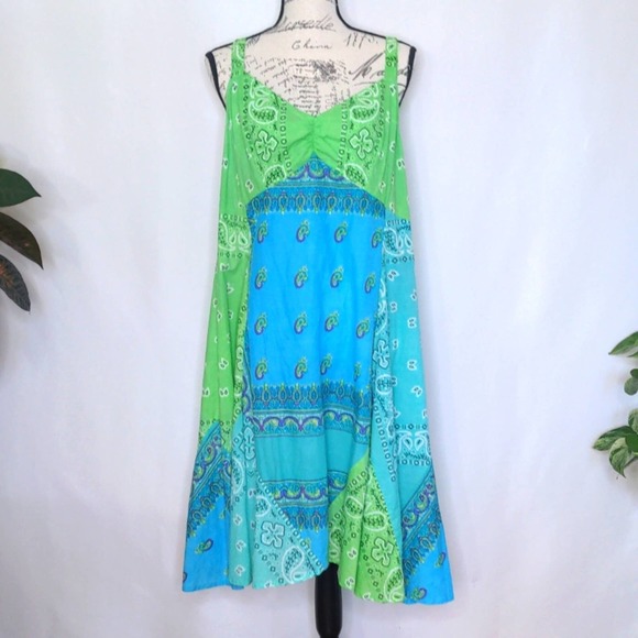 Peppermint Bay Dresses & Skirts - Paisley Print Peppermint Bay Size 2X Green Blue Dress